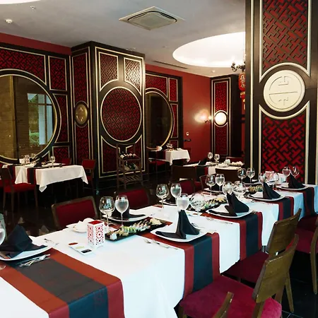 Oz Premium Resort Side